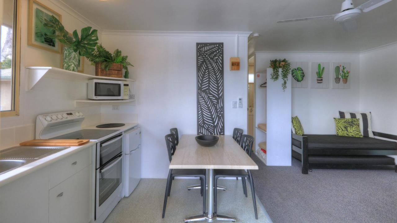 Maroochy River Bungalows Diddillibah Extérieur photo